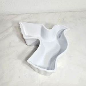 chantal easter holiday dove stoneware bake pan or serving dish
